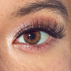 Kiss imPRESS Lashes Strip Lash Kit - Classic Volume (Model Shot 1)