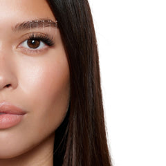 Lola's Lashes Pre-Glued Lashes Kit - Soft Wisp (Model Shot 2)