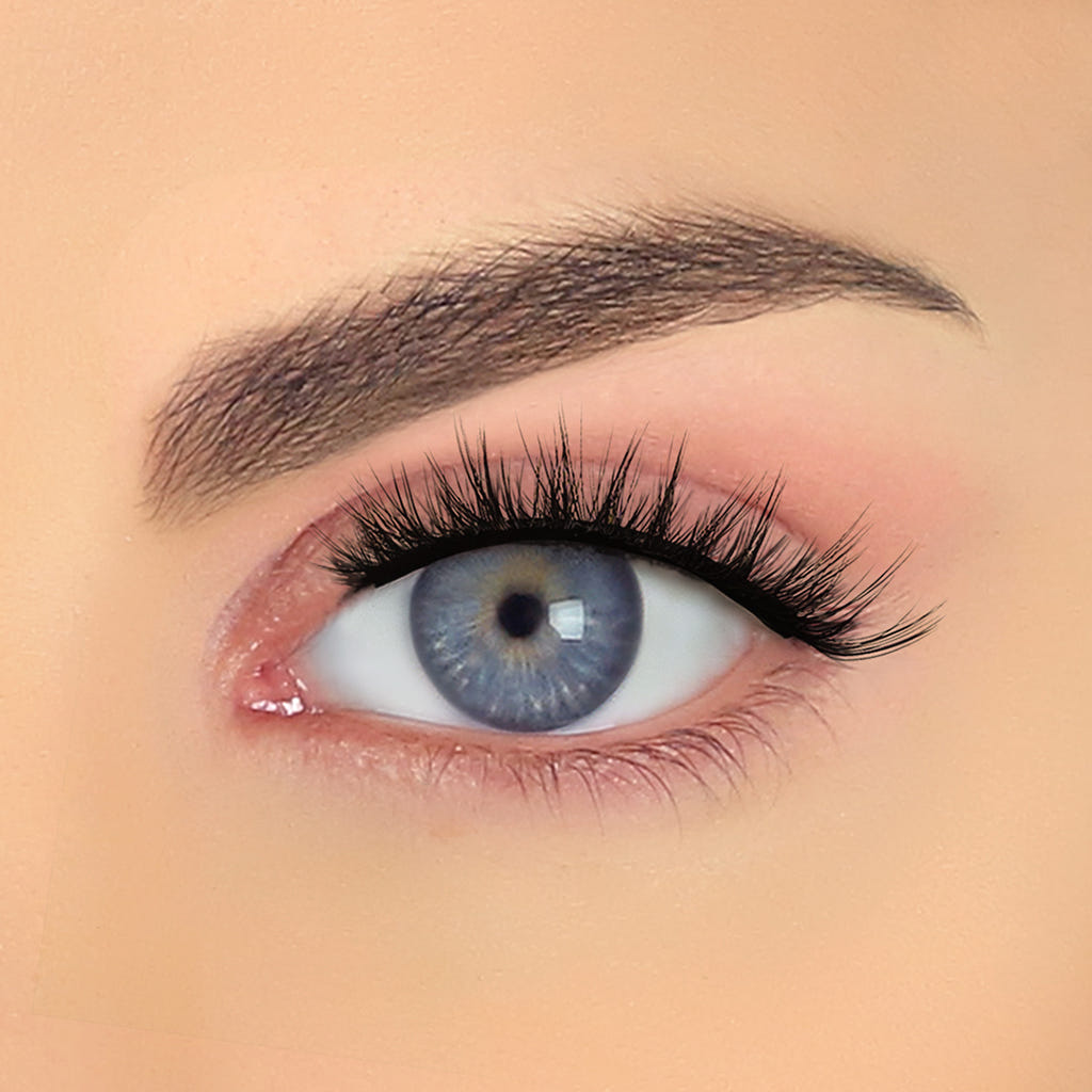 Pinky Goat Pre-Glued Lashes - Lily (Model Shot)