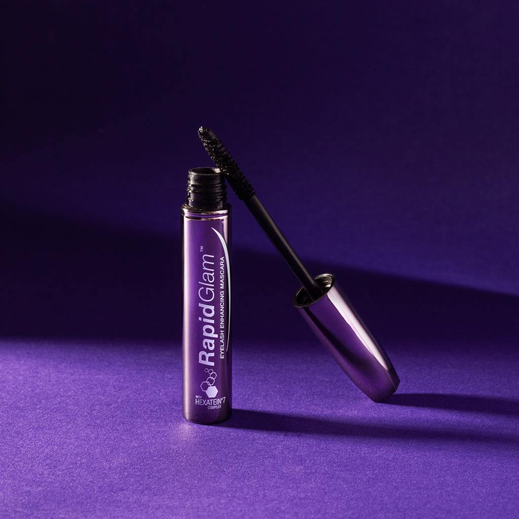 RapidGlam Lash Enhancing Mascerum (4g) - Lifestyle Shot 1