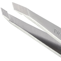 Tweezerman Brow Razor & Mini Slant Tweezer Set (Tweezer Close-Up)