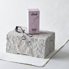 UKLASH Eyelash Curler (Lifestyle Shot 5)