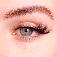 Unicorn Cosmetics 3D Faux Mink Lashes - Tease (Model Shot)