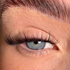 Unicorn Cosmetics Super Pre-Glued Party Lashes - D.G.A.F. (Model Shot 1)