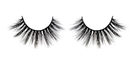 Baddie B Lashes in style #SAUCY