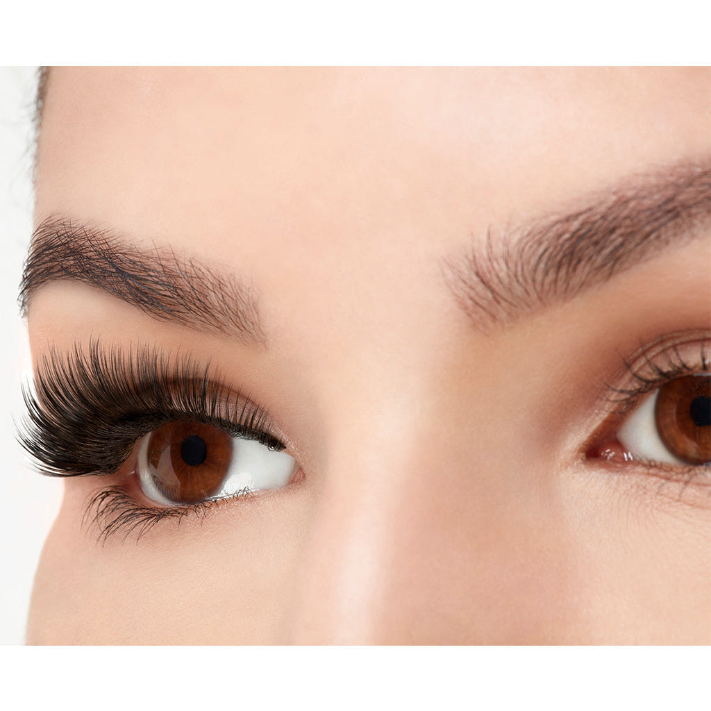 Ardell 3D Faux Mink Lashes Black 854 (Model Shot B2)