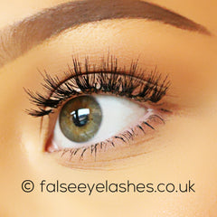 Ardell Wispies Cluster Lashes Black 600 - Side Shot