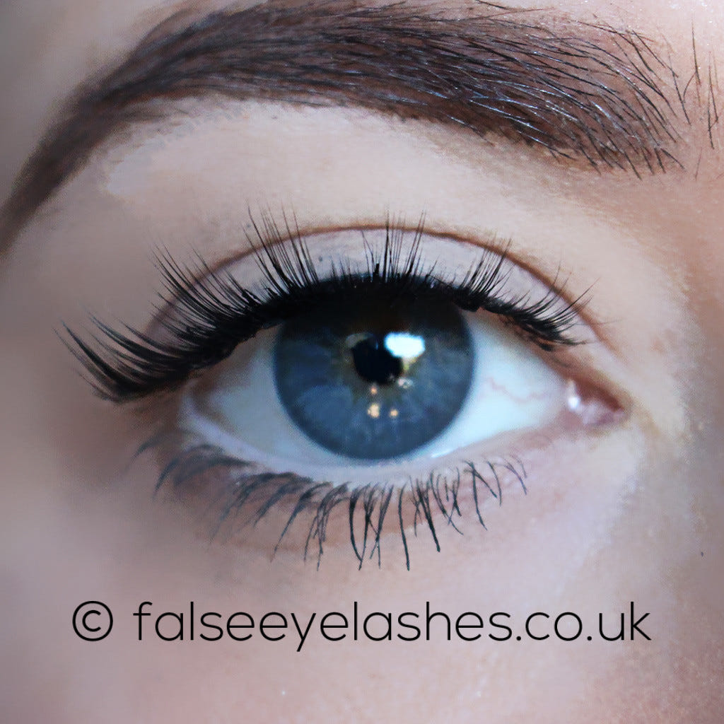 Ardell Faux Mink Lashes Black 810 (Model Shot 1)