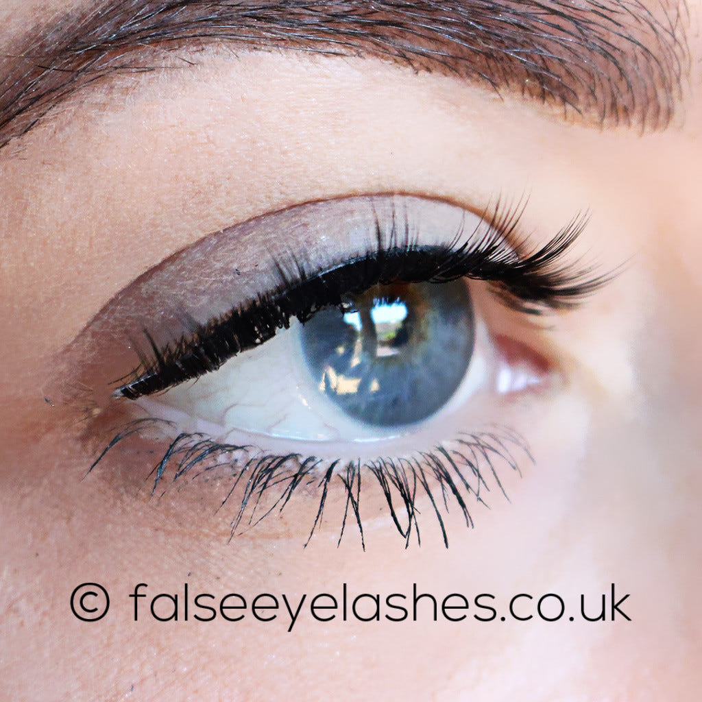 Ardell Faux Mink Lashes Black 810 (Model Shot 2)