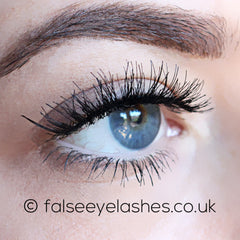 Ardell Double Demi Wispies Lashes (with DUO Glue) - Model Shot 2
