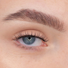 Ardell Magnetic Pre-Cut Lashes 110 (Model Shot)