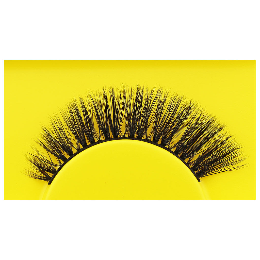 Boldface Lashes - All About You (Close Up)