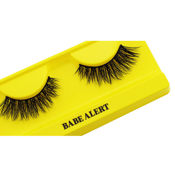Boldface Lashes - Babe Alert (Angled Tray Shot)