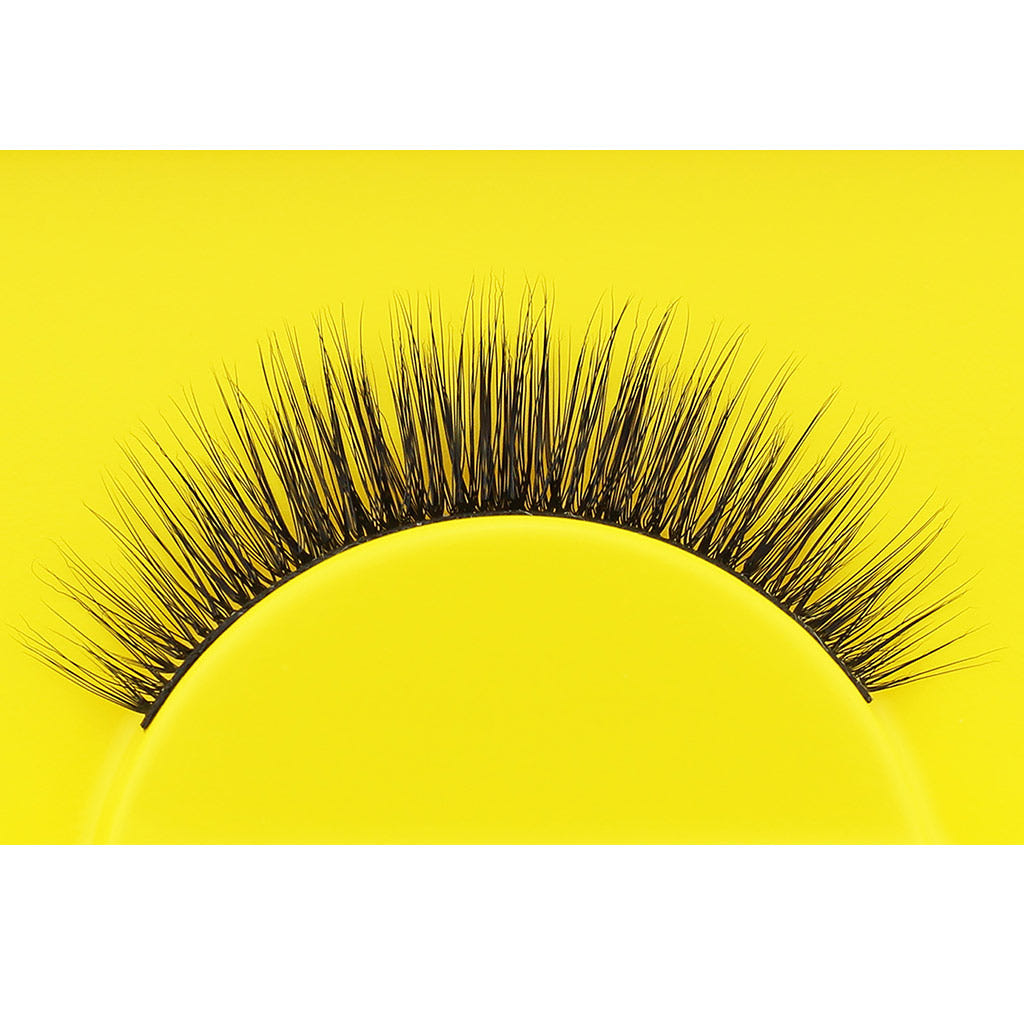 Boldface Lashes - Eye Candy (Close Up)