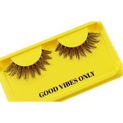 Boldface Lashes - Good Vibes Only (Angled Tray Shot)