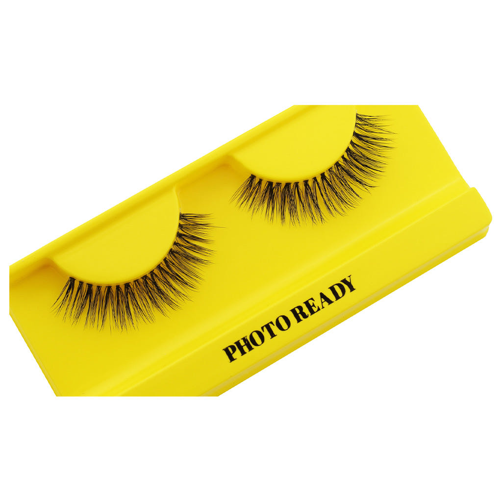 Boldface Lashes - Photo Ready (Angled Tray Shot)