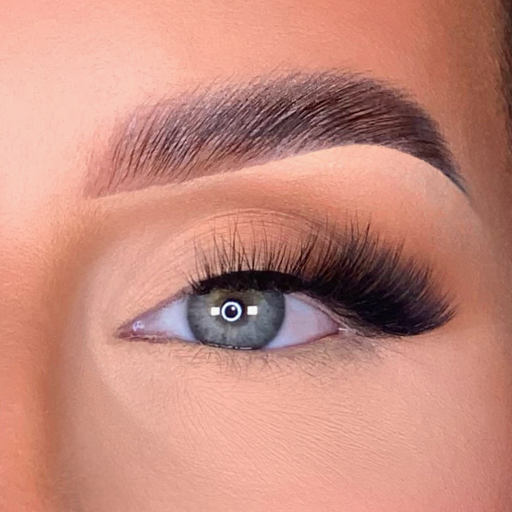 Dose of Lashes 3D Faux Mink Half Lashes - Selfie (Model Shot)