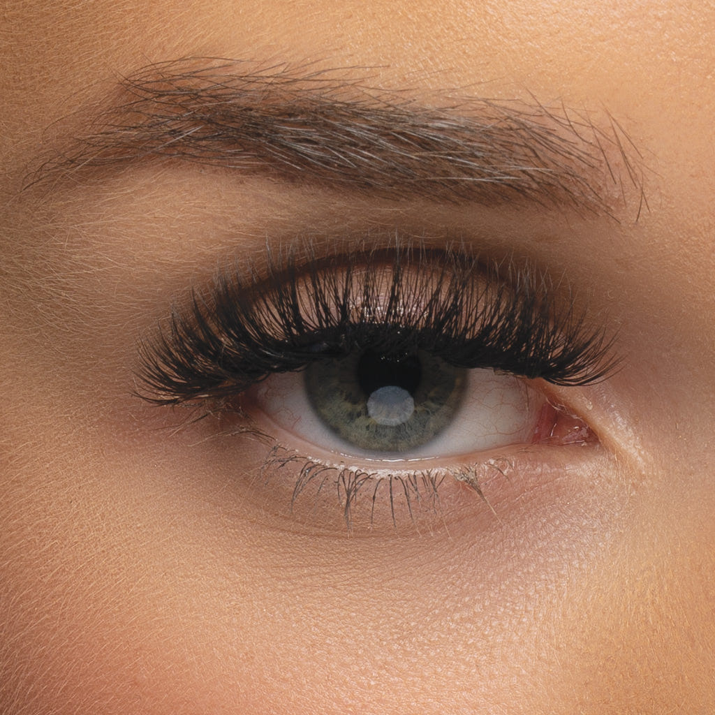 Eye Candy Signature Collection Lashes - Indi (Model Shot)