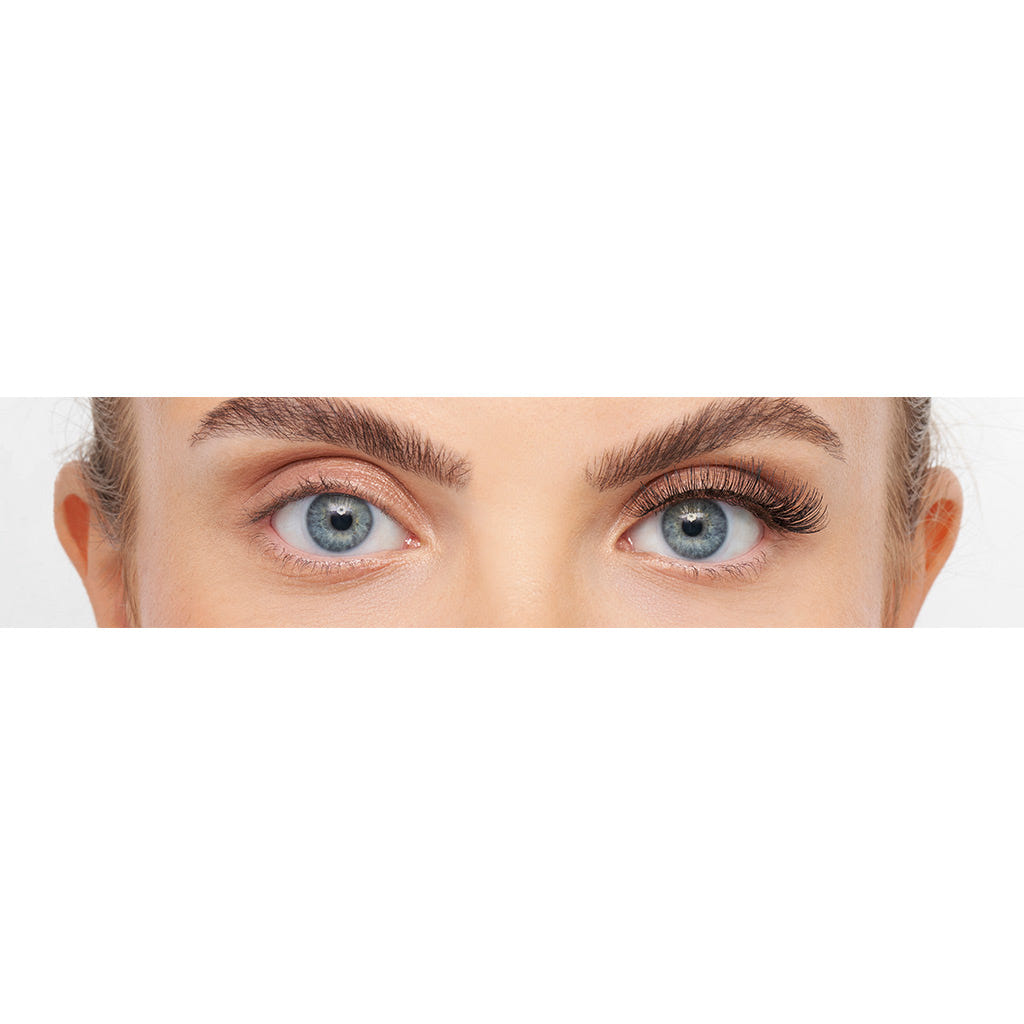 Eylure Fluttery Light Lashes 165 (Model Shot)