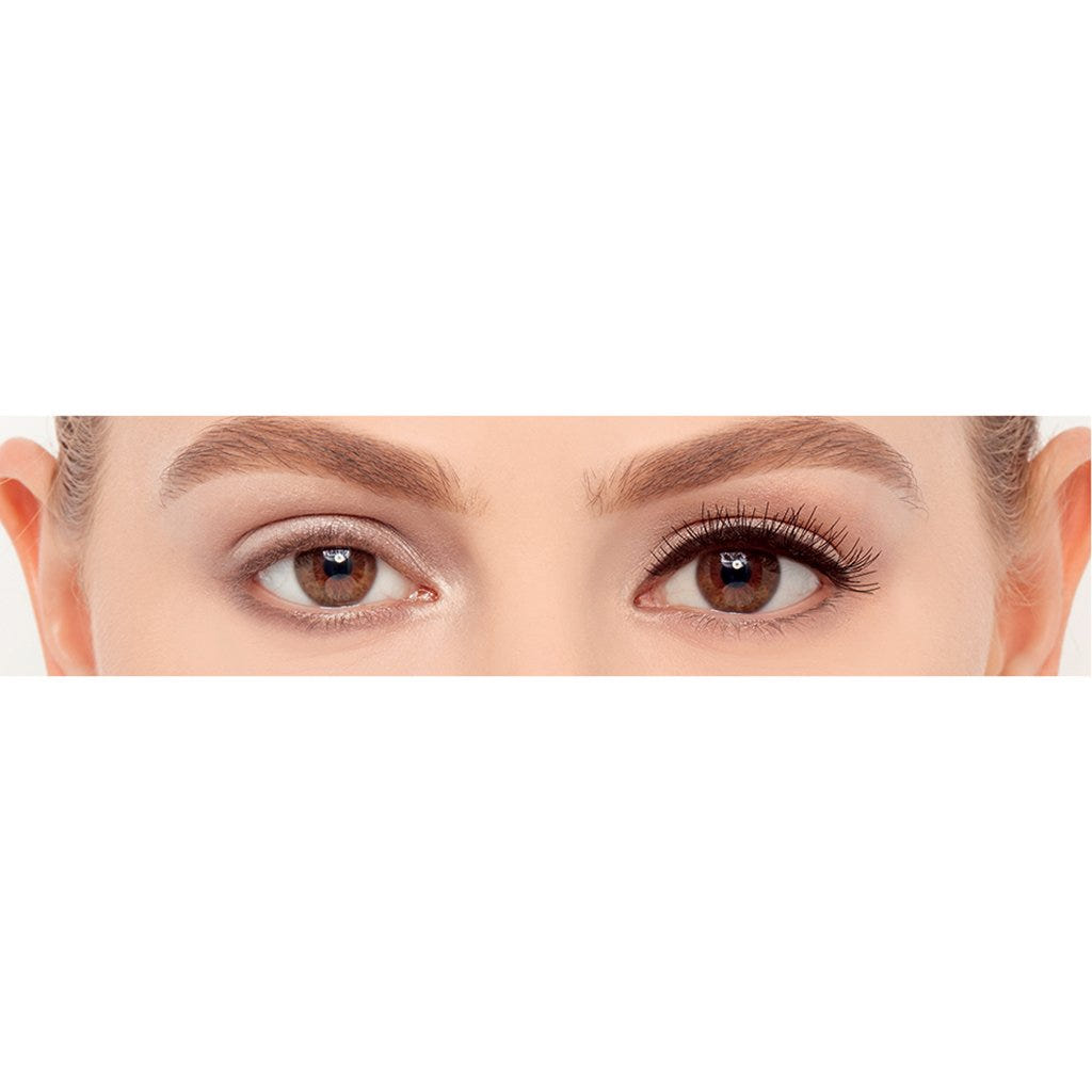 Eylure Pro-Lash Individual Lashes ULTRA Black Combo (Model Shot)