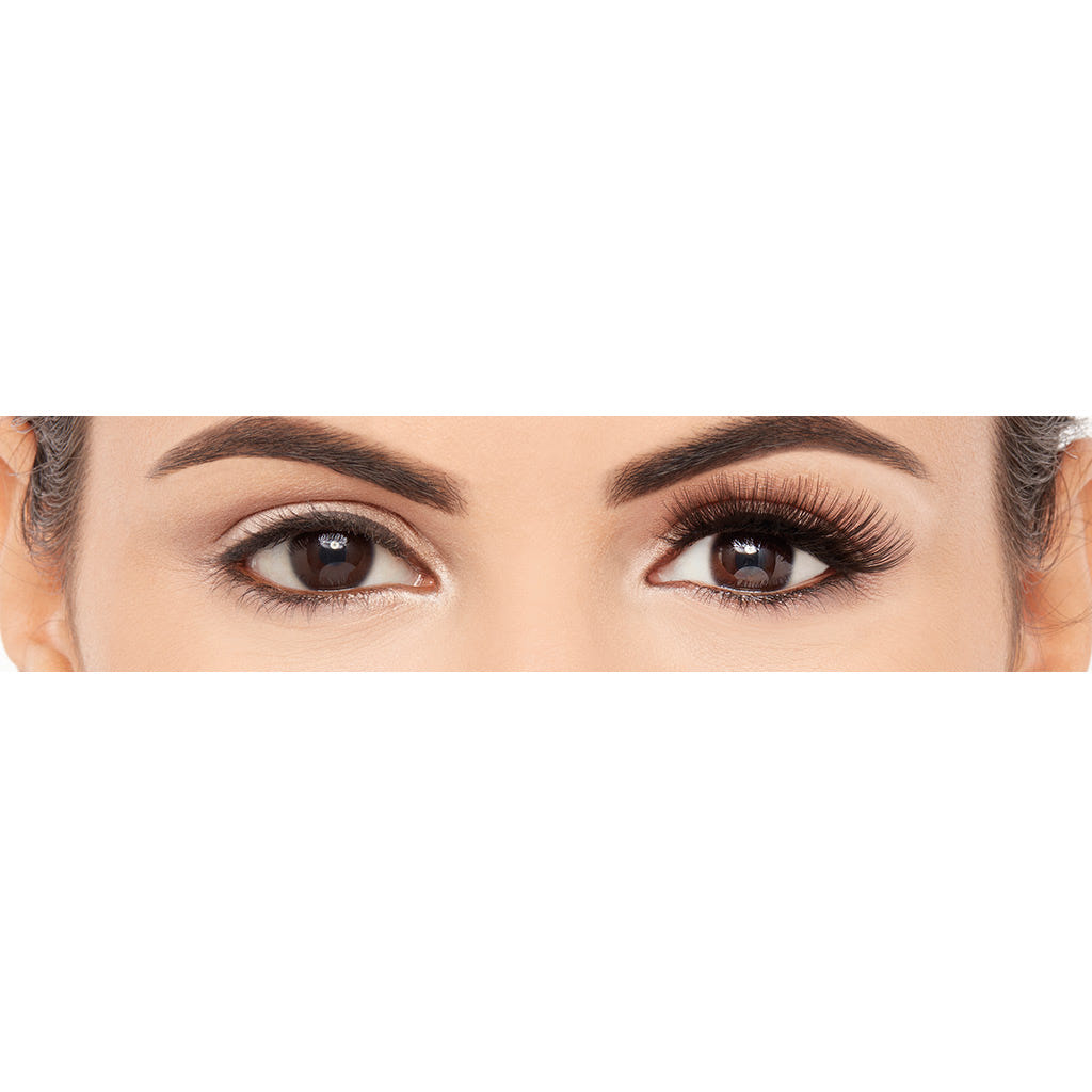 Eylure Luxe 3D Lashes - Brilliant (Model Shot)