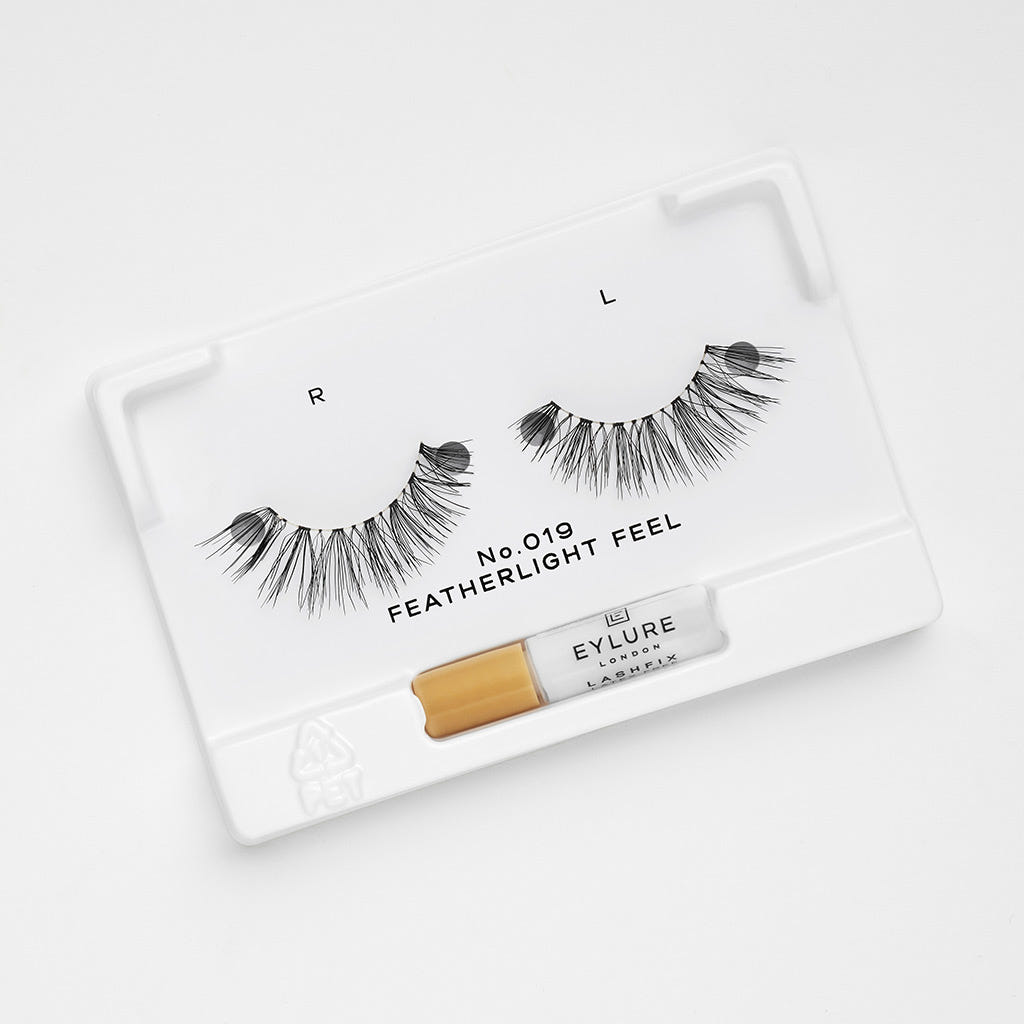 Eylure Naturals Lashes 019 (Tray Shot)