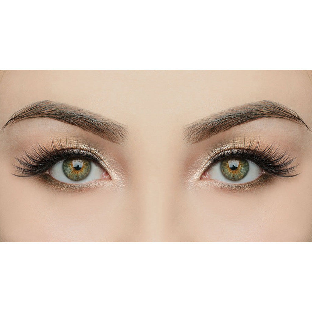 House of Lashes - Iconic Lite (Model Shot Front)