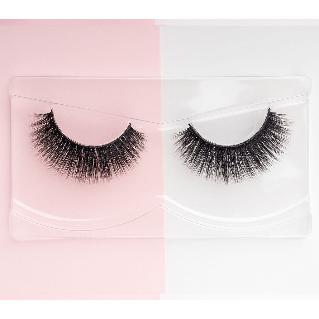 Invogue False Eyelashes - Girl's Night (Lifestyle 1)