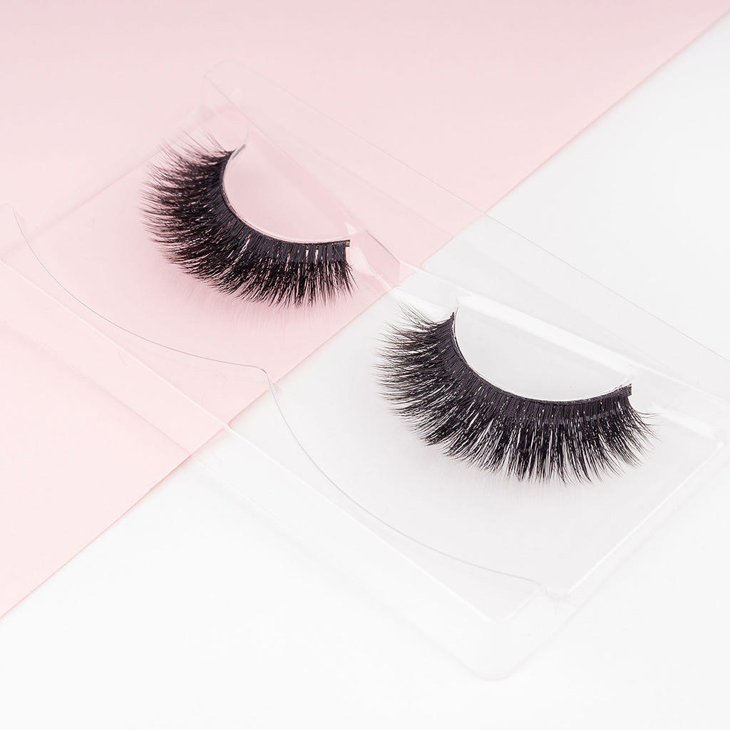 Invogue False Eyelashes - Girl's Night (Lifestyle 2)