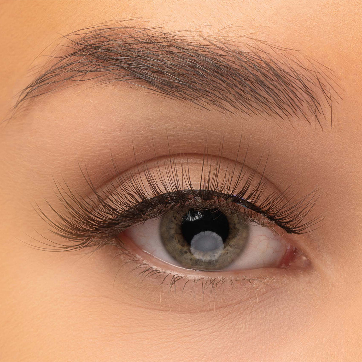 Invogue False Eyelashes - Sunday Funday (Model Shot)