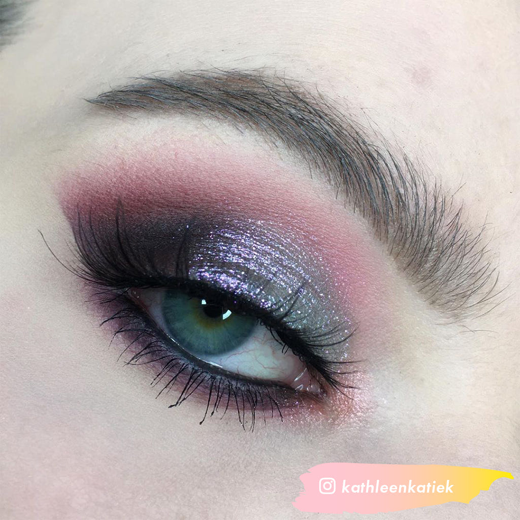 Kiss Lash Couture Naked Drama - Veil (Model Shot - kathleenkatiek)