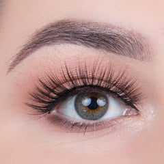 Land of Lashes Faux Mink Lashes Multipack - Icon (Model Shot)