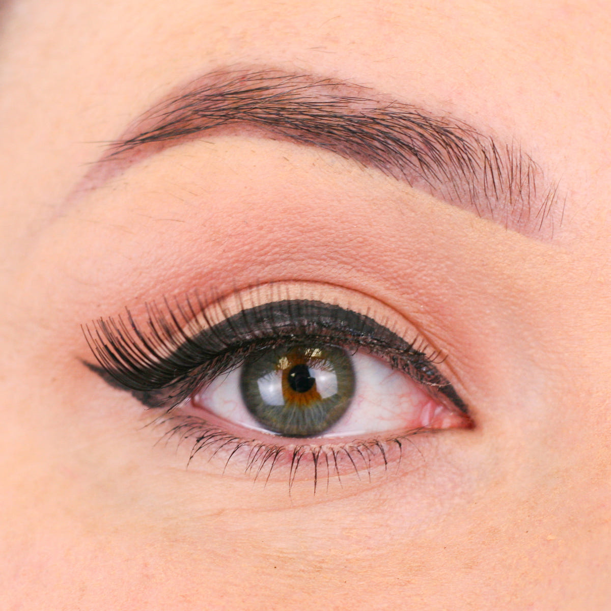 LashXO False Eyelashes - Royal Fairy (Model Shot)