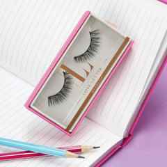 Lola's Lashes Magnetic Lashes - Love Letter (Lifestyle)