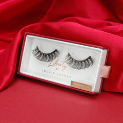 Lola's Lashes x Liberty Magnetic Lashes - Red Carpet (Lifestyle)