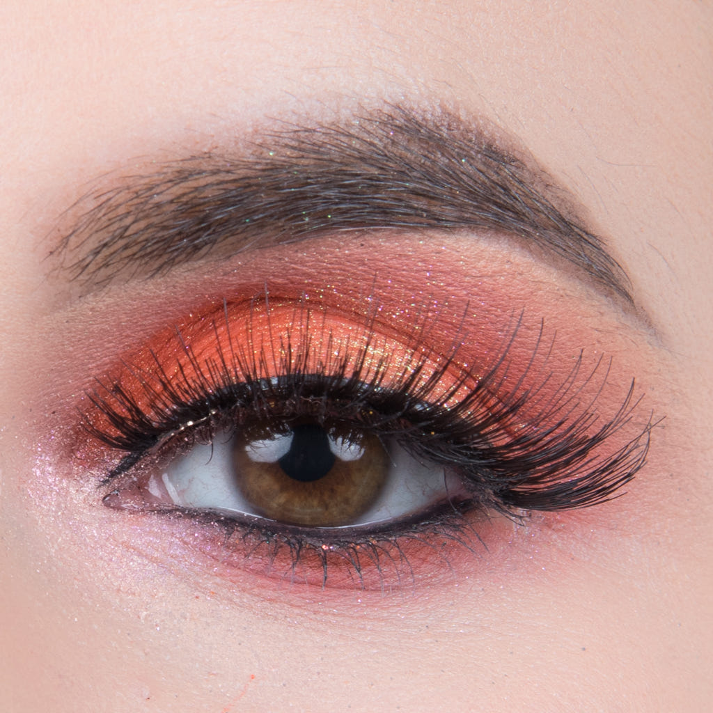 Pinky Goat Natural Lashes - Al Maha (Model Shot 2)