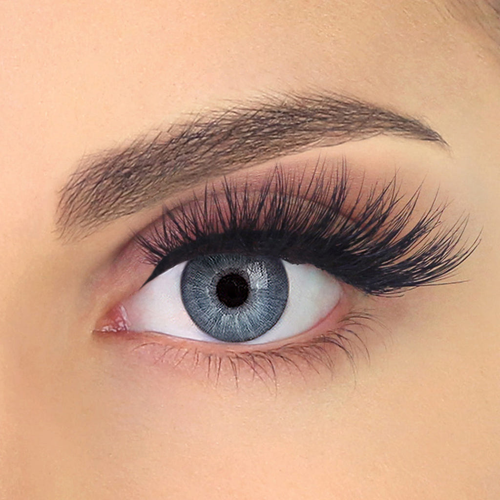 Pinky Goat Glam Collection Lashes - Arwa (Model Shot 1)