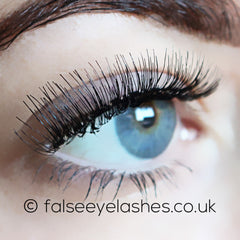Red Cherry Lashes Style Nude Onyx (Model Shot 2)