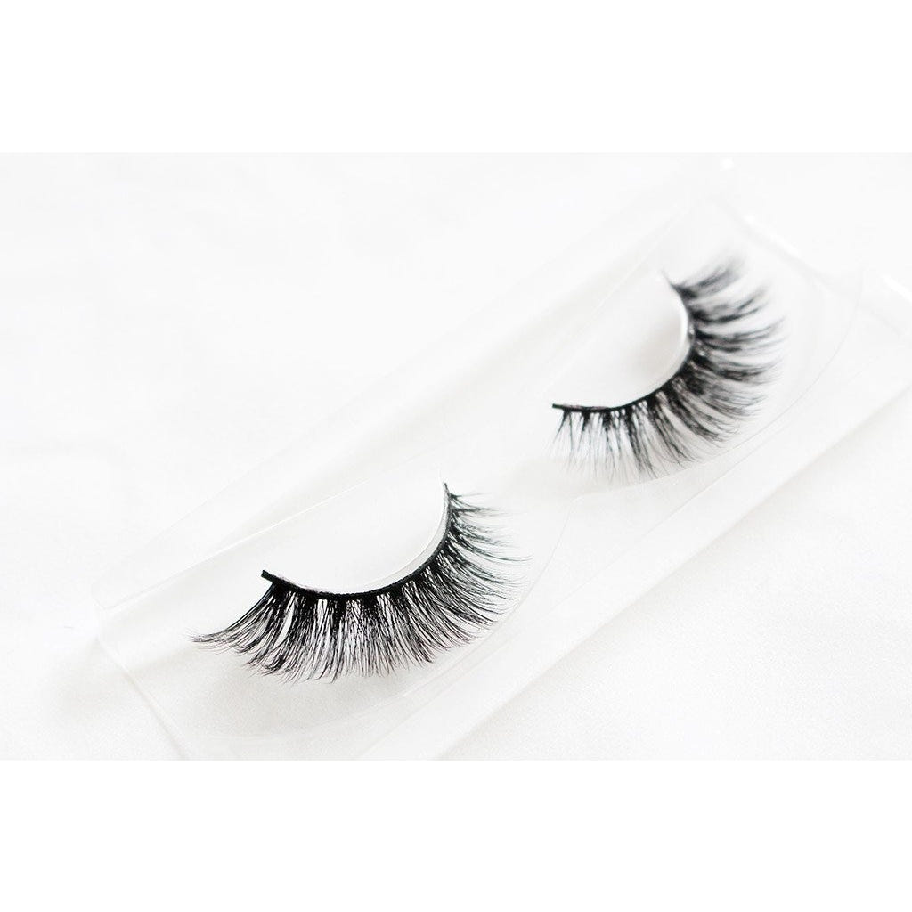 Unicorn Cosmetics 3D Faux Mink Lashes - Rebel Smoke (Tray Shot 2)